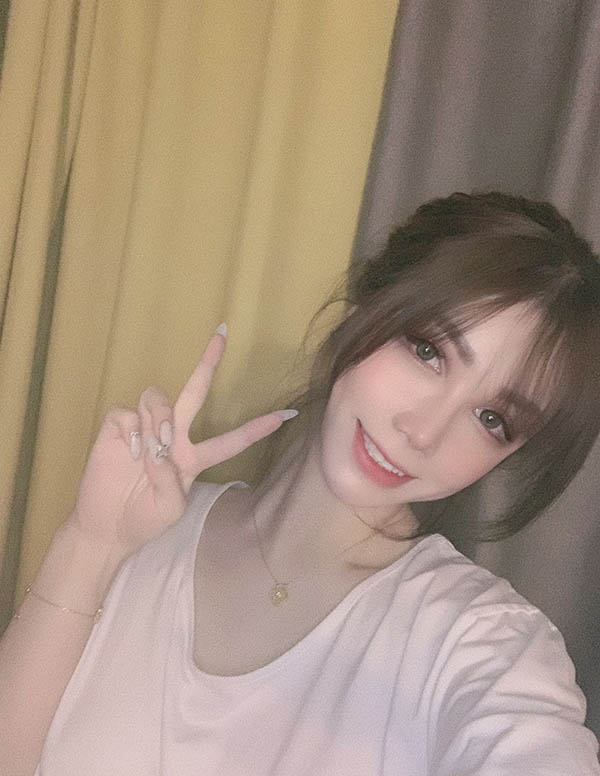 温哥华预约模特